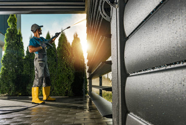 Best Commercial Building Pressure Washing  in Leisure City, FL